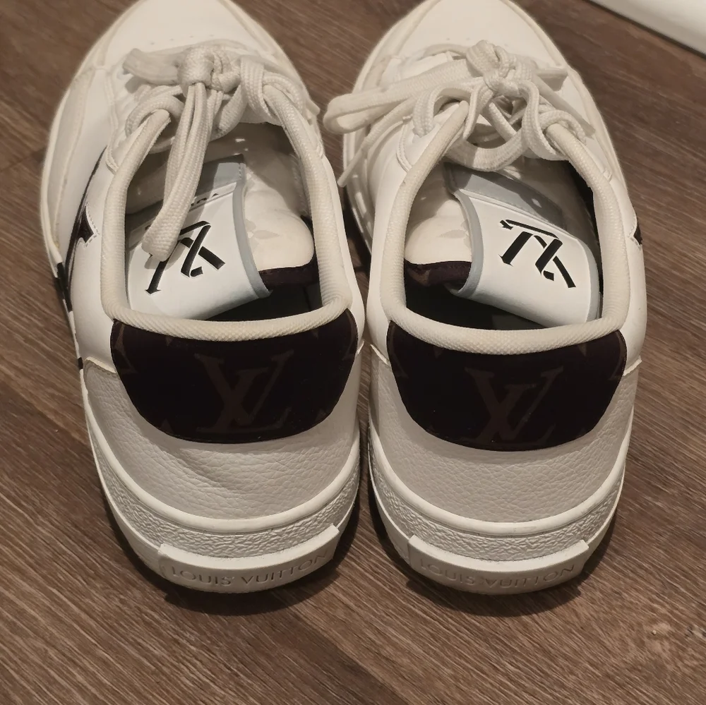 Louis vuitton Charlie shoes size 38.5